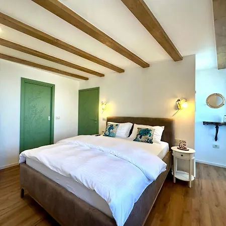 Casa Valentina